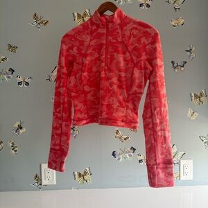 Lululemon It's Rulu Cropped Half Zip